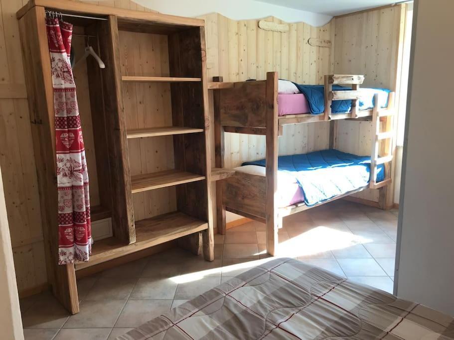 ヴェルミーリオ Chalet Rustico Bertolini Per Gruppi!ヴィラ エクステリア 写真