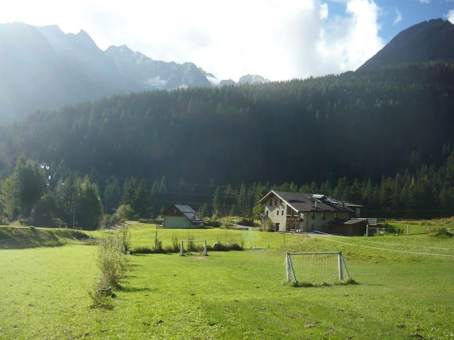 ヴェルミーリオ Chalet Rustico Bertolini Per Gruppi!ヴィラ エクステリア 写真